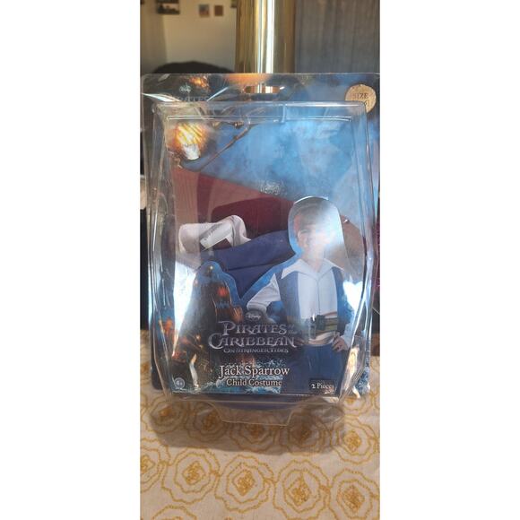 Disney Pirates of the Caribbean JACK SPARROW children's costume size S (4-6) NIB - Picture 2 of 7
